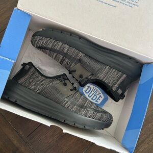 Hey dude men’s shoes